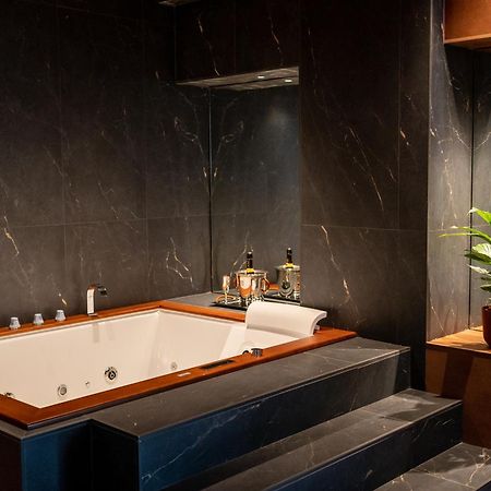 Ponte 7 Boutique Hotel Палермо Екстериор снимка